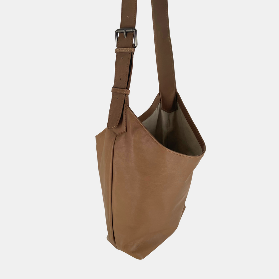 The Apropos Bag - Medium Taupe Leather