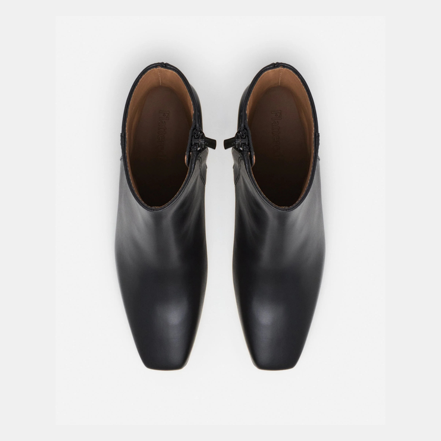 Cay Boot - Black Leather
