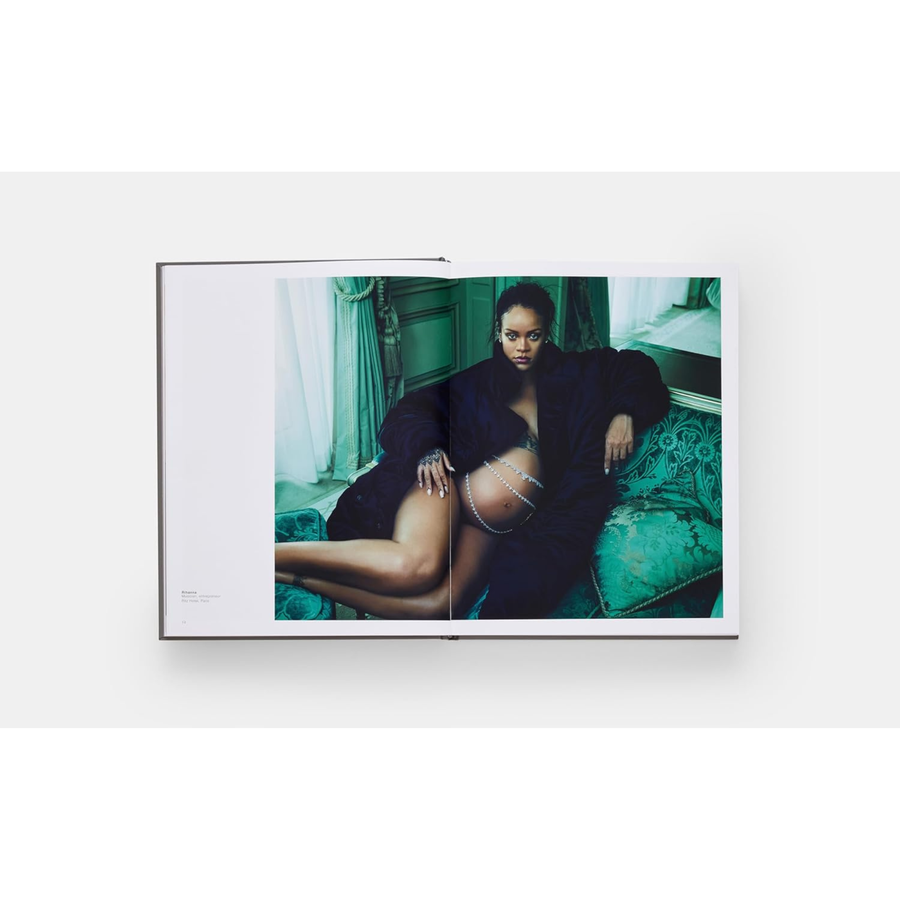 Annie Leibovitz: Women: 2025 Edition Book