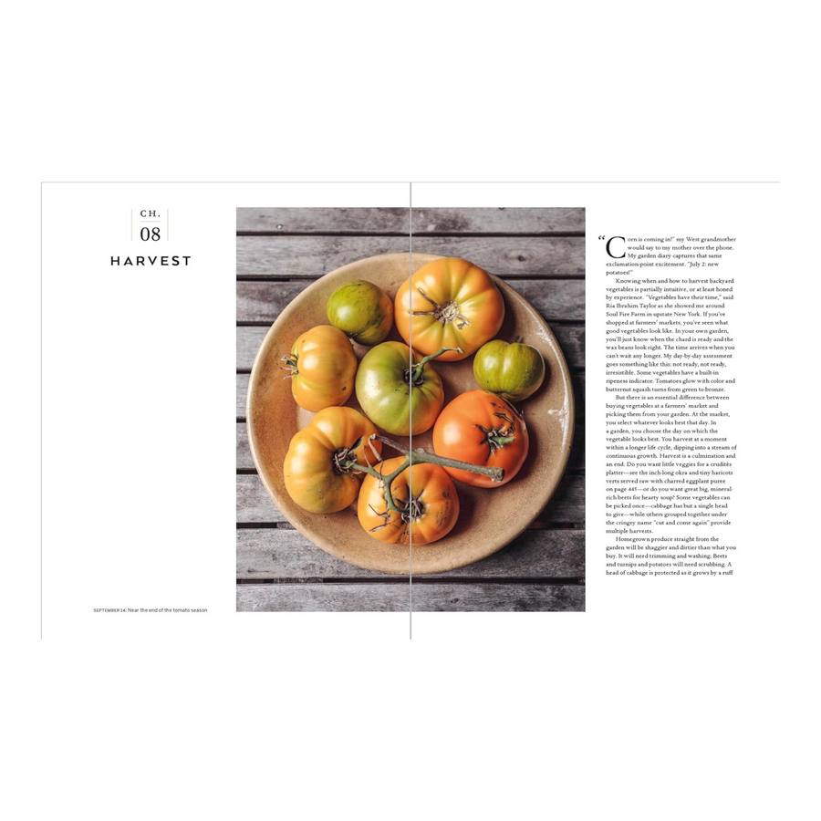 The Cook's Garden: A Gardener's Guide to Selecting, Growing, and Savoring the Tastiest Vegetables of Each Season: A Cookbook Book