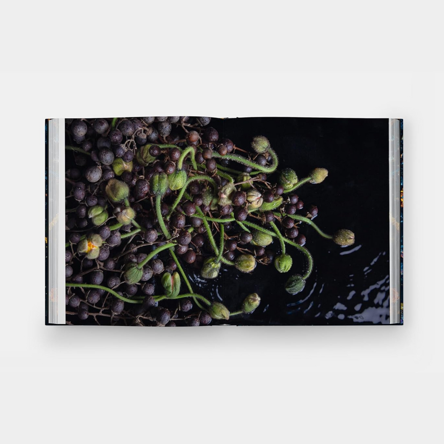 Emily Thompson Flowers Book