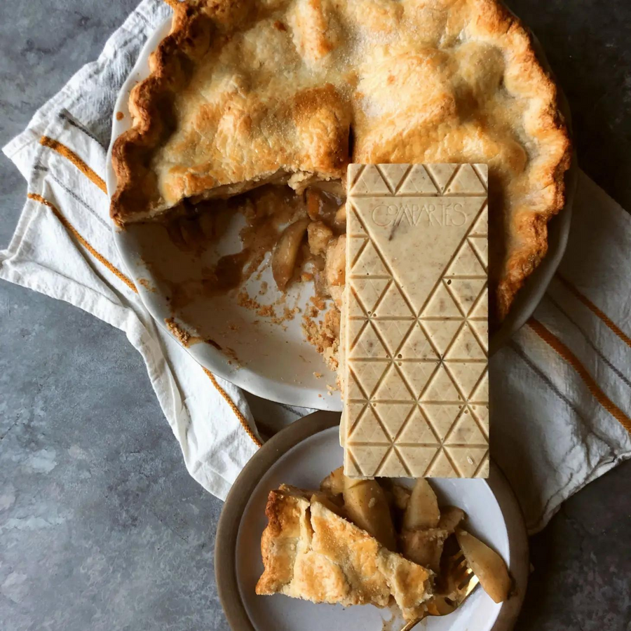 Compartes Chocolate Gourmet Apple Pie Milk Chocolate Bar