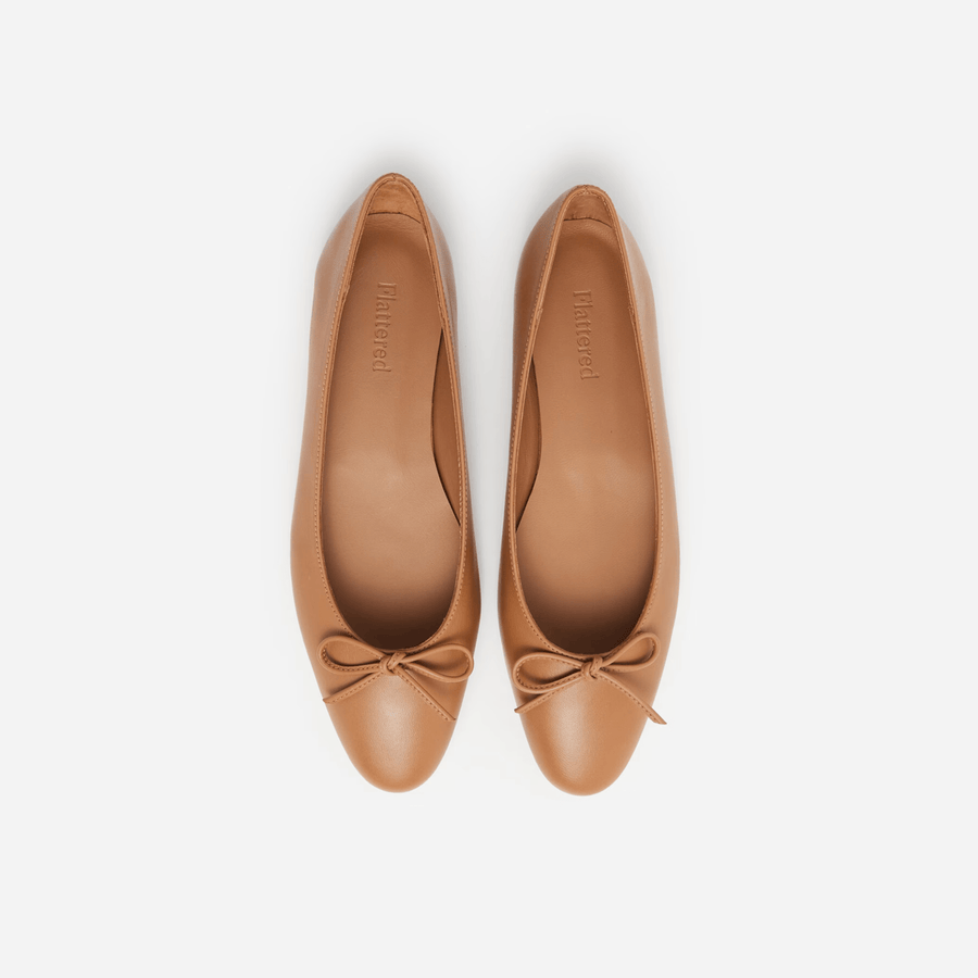 Flattered Shoe Bodil Flats - Cognac Leather