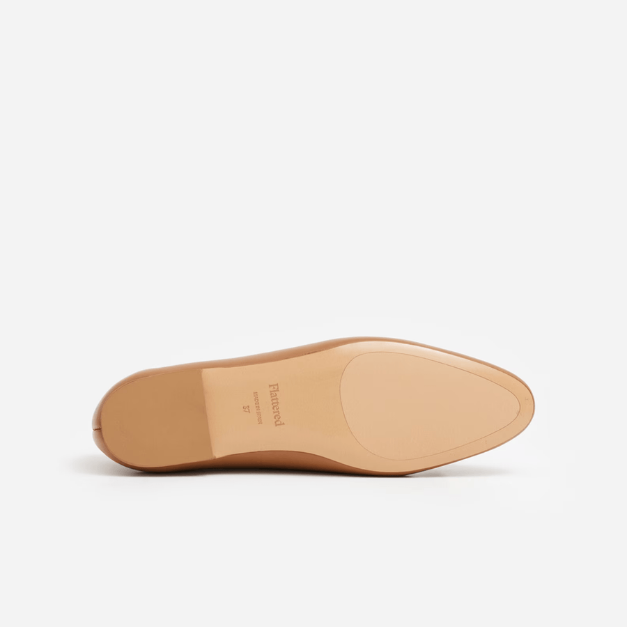 Flattered Shoe Bodil Flats - Cognac Leather