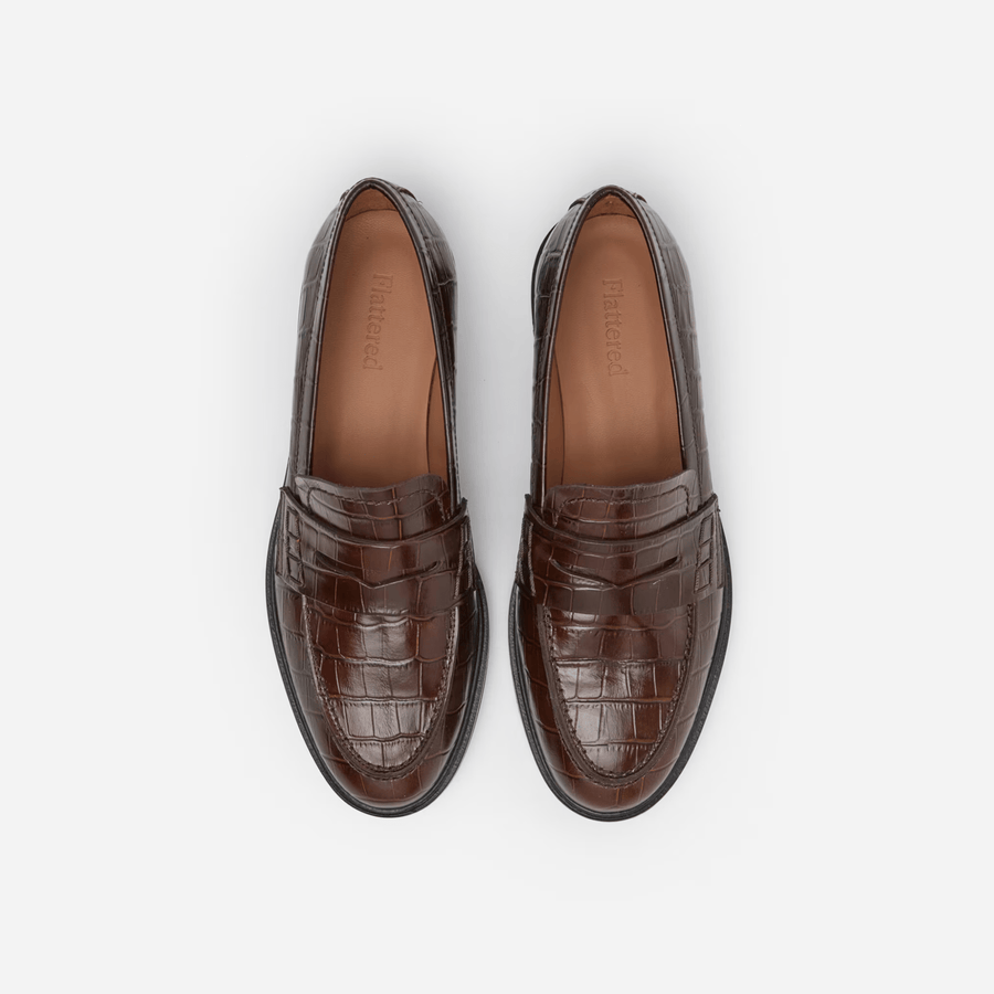 Flattered Shoe Sara Croco Loafer - Brown Leather