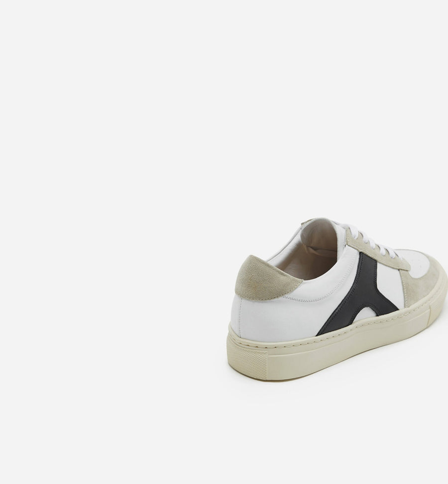 Flattered Shoe Solna Sneaker - Sand/Black Leather